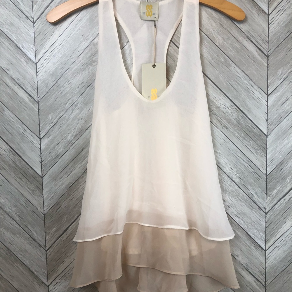 NWT Sis Sis Flowy Sleeveless Blouse Size Small